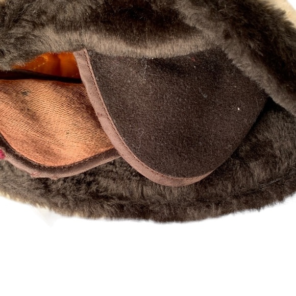 Vintage Faux Fur Bucket Hat with Faux Croc Leather Band and Gold Buckle main image 8